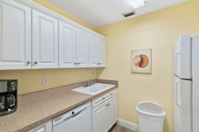 Lake House Beach View 1b 1b Balcony Quiet - Surf Song #238, , on Madeira Beach in Florida - Lakehouse Vacation Rental - Lake Home for rent on LakeHouseVacations.com