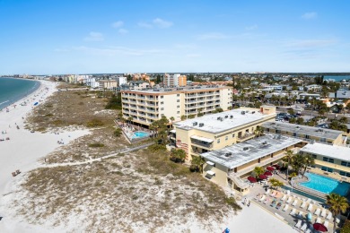 Lake House Beach View - Balcony - 2 Queen - Surf Song #350, , on Madeira Beach in Florida - Lakehouse Vacation Rental - Lake Home for rent on LakeHouseVacations.com