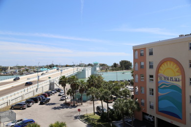 Lake House Beachfront Complex - 2b 2b - Beach Place #402, , on Madeira Beach in Florida - Lakehouse Vacation Rental - Lake Home for rent on LakeHouseVacations.com