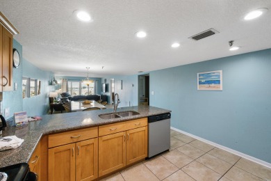 Lake House Beachfront Complex - 2b 2b - Beach Place #402, , on Madeira Beach in Florida - Lakehouse Vacation Rental - Lake Home for rent on LakeHouseVacations.com