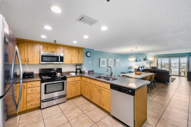 Lake House Beachfront Complex - 2b 2b - Beach Place #402, , on Madeira Beach in Florida - Lakehouse Vacation Rental - Lake Home for rent on LakeHouseVacations.com