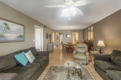 Lake House 2b 1.5b - Updated Johns Pass - Madeira Norte #102, , on Madeira Beach in Florida - Lakehouse Vacation Rental - Lake Home for rent on LakeHouseVacations.com