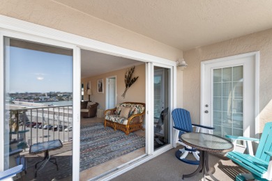 Lake House Beachfront Complex - 2b 2b - Beach Place #501, , on Madeira Beach in Florida - Lakehouse Vacation Rental - Lake Home for rent on LakeHouseVacations.com
