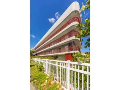 Lake House Top Floor Balcony Beach View - Crimson #304, , on Madeira Beach in Florida - Lakehouse Vacation Rental - Lake Home for rent on LakeHouseVacations.com