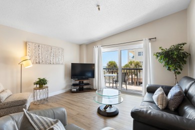 Lake House Beach View 1b 1b - Balcony - King - Surf Song #346, , on Madeira Beach in Florida - Lakehouse Vacation Rental - Lake Home for rent on LakeHouseVacations.com