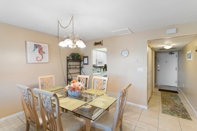 Lake House Beach View Balcony at John's Pass, , on Madeira Beach in Florida - Lakehouse Vacation Rental - Lake Home for rent on LakeHouseVacations.com
