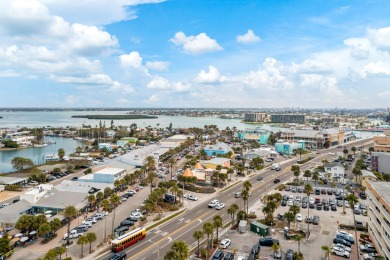 Lake House Beach View Balcony at John's Pass, , on Madeira Beach in Florida - Lakehouse Vacation Rental - Lake Home for rent on LakeHouseVacations.com