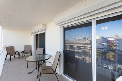 Lake House Beach View Balcony at John's Pass, , on Madeira Beach in Florida - Lakehouse Vacation Rental - Lake Home for rent on LakeHouseVacations.com