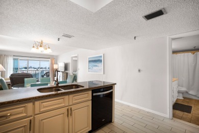 Lake House Beach View - Balcony - 3b 2b - Beach Place #405, , on Madeira Beach in Florida - Lakehouse Vacation Rental - Lake Home for rent on LakeHouseVacations.com
