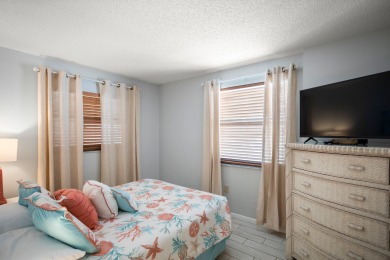 Lake House Beach View - Balcony - 3b 2b - Beach Place #405, , on Madeira Beach in Florida - Lakehouse Vacation Rental - Lake Home for rent on LakeHouseVacations.com