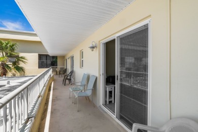 Lake House 1br 1b Beach View - King - Surf Song #333, , on Madeira Beach in Florida - Lakehouse Vacation Rental - Lake Home for rent on LakeHouseVacations.com