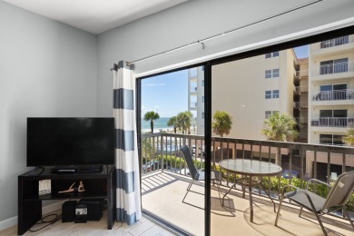 Lake House Beach View 1b 1b - Balcony - King - Surf Song #345, , on Madeira Beach in Florida - Lakehouse Vacation Rental - Lake Home for rent on LakeHouseVacations.com