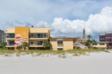 Lake House Beach View 1b 1b - Balcony - King - Surf Song #345, , on Madeira Beach in Florida - Lakehouse Vacation Rental - Lake Home for rent on LakeHouseVacations.com