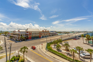 Lake House Beachfront Complex - 2b 2b - Beach Place #403, , on Madeira Beach in Florida - Lakehouse Vacation Rental - Lake Home for rent on LakeHouseVacations.com