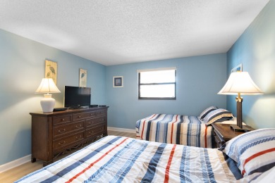 Lake House 1b 1b Direct Beachfront - Balcony - Beach Place #309, , on Madeira Beach in Florida - Lakehouse Vacation Rental - Lake Home for rent on LakeHouseVacations.com