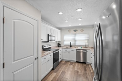 Lake House Direct Oceanfront - 4 Queen Beds - Surf Song #241, , on Madeira Beach in Florida - Lakehouse Vacation Rental - Lake Home for rent on LakeHouseVacations.com