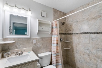 Lake House Direct Oceanfront - 4 Queen Beds - Surf Song #241, , on Madeira Beach in Florida - Lakehouse Vacation Rental - Lake Home for rent on LakeHouseVacations.com