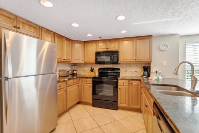 Lake House Direct Beachfront Luxury 3b 2b - Beach Place #106, , on Madeira Beach in Florida - Lakehouse Vacation Rental - Lake Home for rent on LakeHouseVacations.com