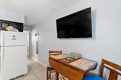 Lake House 1B1B Condo - Nightly Rentals - Tropic Breezes #20, , on Madeira Beach in Florida - Lakehouse Vacation Rental - Lake Home for rent on LakeHouseVacations.com