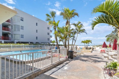 Lake House Studio Efficiency Ground Floor - Surf Song #116 , , on Madeira Beach in Florida - Lakehouse Vacation Rental - Lake Home for rent on LakeHouseVacations.com