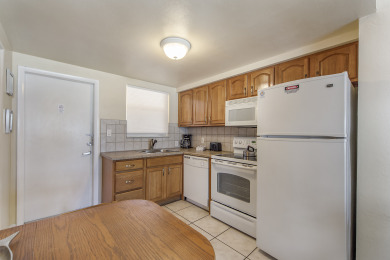 Lake House Studio Efficiency Ground Floor - Surf Song #117, , on Madeira Beach in Florida - Lakehouse Vacation Rental - Lake Home for rent on LakeHouseVacations.com