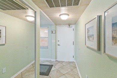 Lake House Beach View 2b 1.5b Madeira Norte #108, , on Madeira Beach in Florida - Lakehouse Vacation Rental - Lake Home for rent on LakeHouseVacations.com