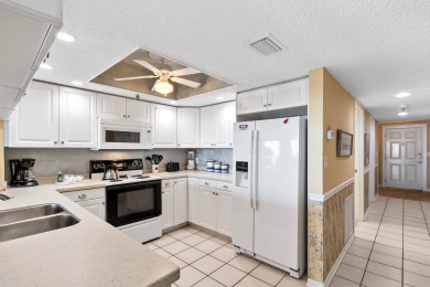 Lake House Beach Front - John's Pass - Beach Place #210, , on Madeira Beach in Florida - Lakehouse Vacation Rental - Lake Home for rent on LakeHouseVacations.com