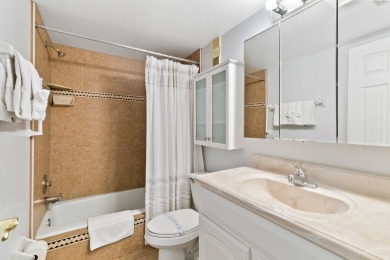 Lake House Coastal Property - Johns Pass Beach Place #201, , on Madeira Beach in Florida - Lakehouse Vacation Rental - Lake Home for rent on LakeHouseVacations.com