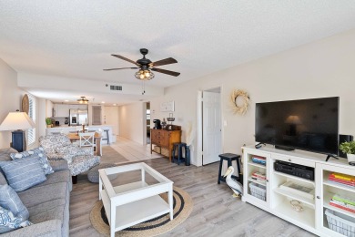 Lake House Beachfront Complex - 2b 2b - Beach Place #301, , on Madeira Beach in Florida - Lakehouse Vacation Rental - Lake Home for rent on LakeHouseVacations.com