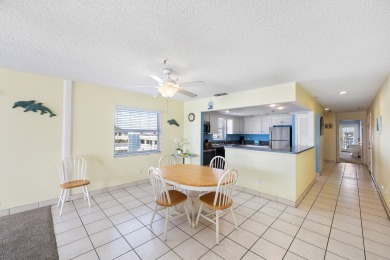 Lake House Direct Beachfront - Hot Tub - Sea Breeze #308, , on Madeira Beach in Florida - Lakehouse Vacation Rental - Lake Home for rent on LakeHouseVacations.com