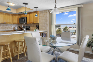 Lake House Direct Beachfront Corner Unit - Beach Place #206, , on Madeira Beach in Florida - Lakehouse Vacation Rental - Lake Home for rent on LakeHouseVacations.com