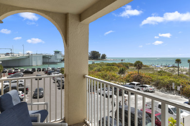 Lake House Direct Beachfront Corner Unit - Beach Place #206, , on Madeira Beach in Florida - Lakehouse Vacation Rental - Lake Home for rent on LakeHouseVacations.com