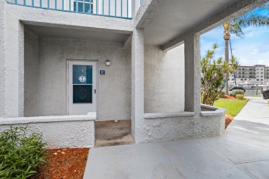 Lake House 1b1b Waterfront Madeira Beach Yacht Club #231E, , on Madeira Beach in Florida - Lakehouse Vacation Rental - Lake Home for rent on LakeHouseVacations.com