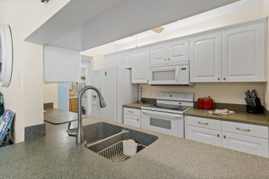 Lake House 1b1b Waterfront Madeira Beach Yacht Club #231E, , on Madeira Beach in Florida - Lakehouse Vacation Rental - Lake Home for rent on LakeHouseVacations.com
