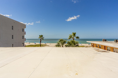 Lake House Just Renovated, New Kitchen & Upgraded Bath - Free WiFi - Surf Song, , on Madeira Beach in Florida - Lakehouse Vacation Rental - Lake Home for rent on LakeHouseVacations.com
