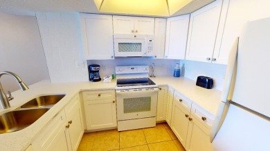 Lake House Direct Beachfront 1b 1b Corner - Sandy Shores #305, , on Madeira Beach in Florida - Lakehouse Vacation Rental - Lake Home for rent on LakeHouseVacations.com