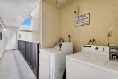 Lake House Direct Beachfront 1b 1b Corner - Sandy Shores #305, , on Madeira Beach in Florida - Lakehouse Vacation Rental - Lake Home for rent on LakeHouseVacations.com