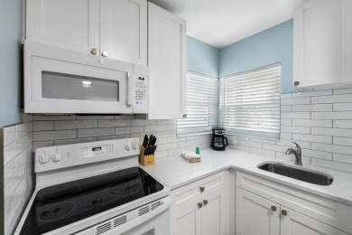Lake House Cute and Cozy Unit- John's Pass - Surf Song #211, , on Madeira Beach in Florida - Lakehouse Vacation Rental - Lake Home for rent on LakeHouseVacations.com