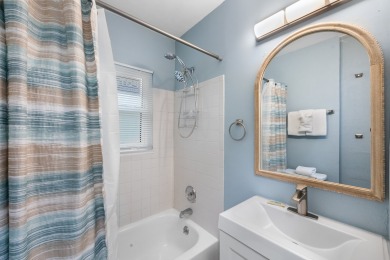 Lake House Cute and Cozy Unit- John's Pass - Surf Song #211, , on Madeira Beach in Florida - Lakehouse Vacation Rental - Lake Home for rent on LakeHouseVacations.com