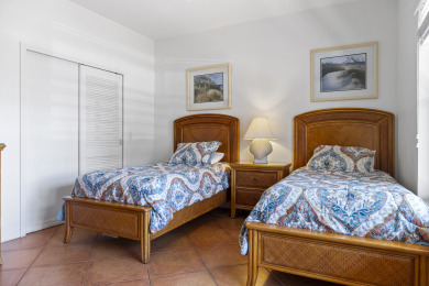 Lake House Luxury Updated Unit w Balcony - Crimson #105, , on Madeira Beach in Florida - Lakehouse Vacation Rental - Lake Home for rent on LakeHouseVacations.com