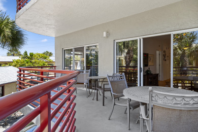 Lake House Luxury Updated Unit w Balcony - Crimson #105, , on Madeira Beach in Florida - Lakehouse Vacation Rental - Lake Home for rent on LakeHouseVacations.com
