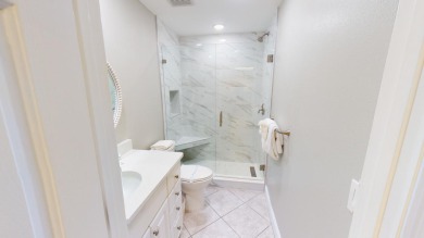 Lake House Luxury Direct Ocean Front 1315 sq ft. - Hot Tub & Pool, , on Madeira Beach in Florida - Lakehouse Vacation Rental - Lake Home for rent on LakeHouseVacations.com