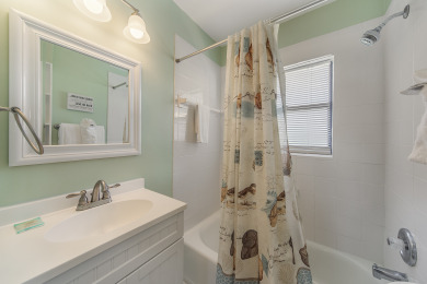 Lake House Cute and Cozy Unit- John's Pass - Surf Song #212, , on Madeira Beach in Florida - Lakehouse Vacation Rental - Lake Home for rent on LakeHouseVacations.com