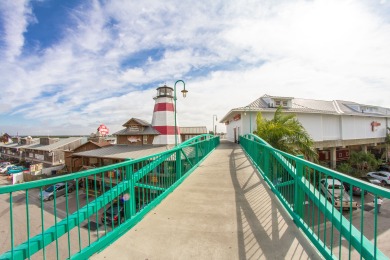 Lake House Direct Beachfront 3B2B Gulf - Beach Place #408, , on Madeira Beach in Florida - Lakehouse Vacation Rental - Lake Home for rent on LakeHouseVacations.com