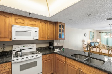 Lake House Direct Beachfront 3B2B Gulf - Beach Place #408, , on Madeira Beach in Florida - Lakehouse Vacation Rental - Lake Home for rent on LakeHouseVacations.com