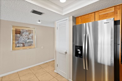 Lake House #502 Beach Place Condos - Nightly Rental, , on Madeira Beach in Florida - Lakehouse Vacation Rental - Lake Home for rent on LakeHouseVacations.com