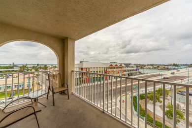 Lake House Beachfront Complex - 2b 2b - Beach Place #504, , on Madeira Beach in Florida - Lakehouse Vacation Rental - Lake Home for rent on LakeHouseVacations.com