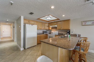 Lake House Beach View - Balcony - 3b 2b - Beach Place #305, , on Madeira Beach in Florida - Lakehouse Vacation Rental - Lake Home for rent on LakeHouseVacations.com