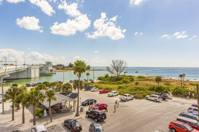 Lake House Beach View - Balcony - 3b 2b - Beach Place #305, , on Madeira Beach in Florida - Lakehouse Vacation Rental - Lake Home for rent on LakeHouseVacations.com