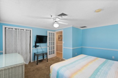 Lake House John's Pass - Beach Location - Beach Place #200, , on Madeira Beach in Florida - Lakehouse Vacation Rental - Lake Home for rent on LakeHouseVacations.com